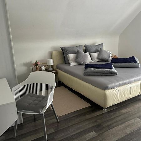 Privat Cozy Room In Mudau Luaran gambar